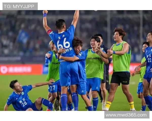 南京排球队在城市联赛中以87分稳居榜首争夺冠军的希望愈发强烈